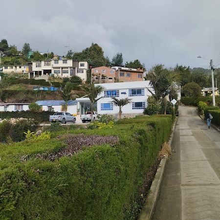 Gachancipa Hotel Colina Los Robles المظهر الخارجي الصورة
