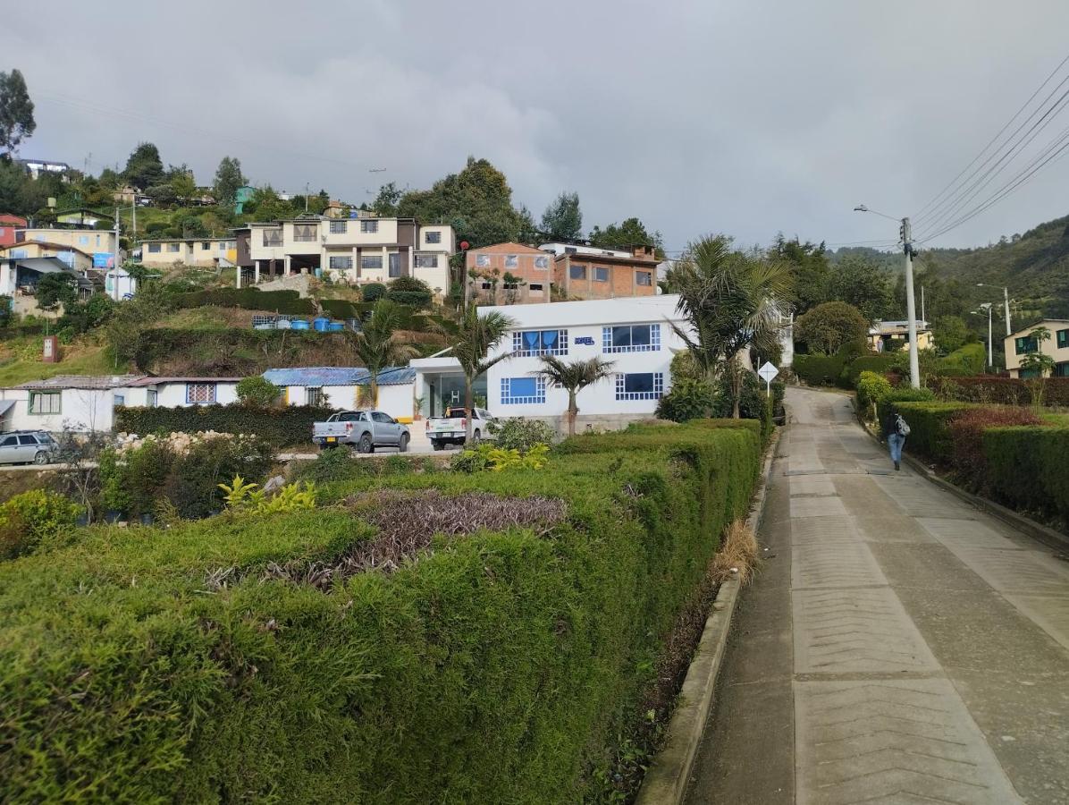Gachancipa Hotel Colina Los Robles المظهر الخارجي الصورة